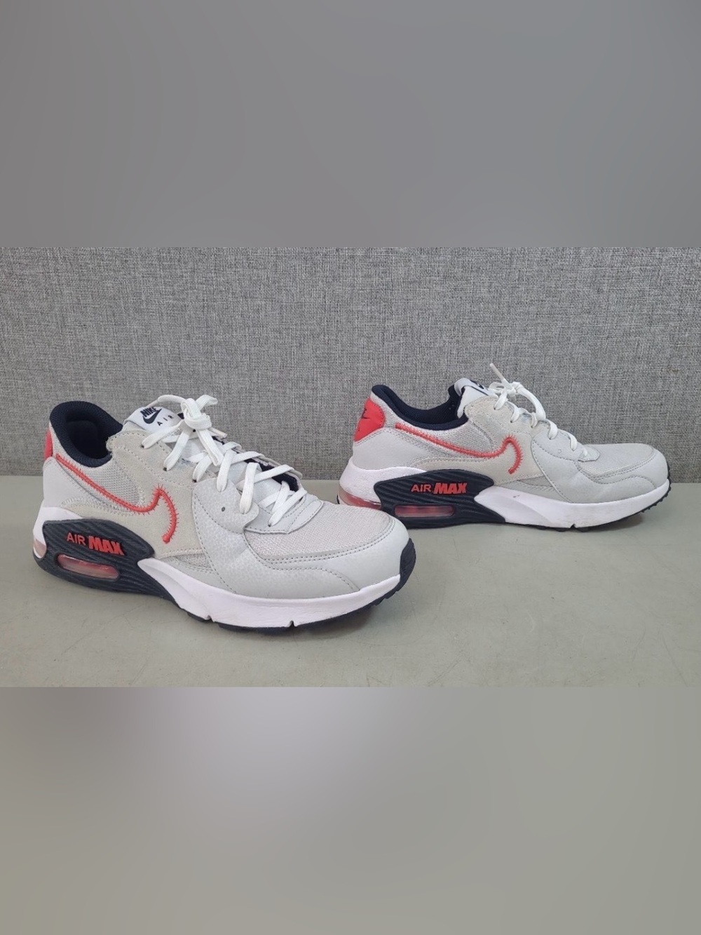 Nike Air Max Excee Running Shoes Sneakers Photon Dust DZ0795-013
Men's Size 9.5 - Picture 5 of 8